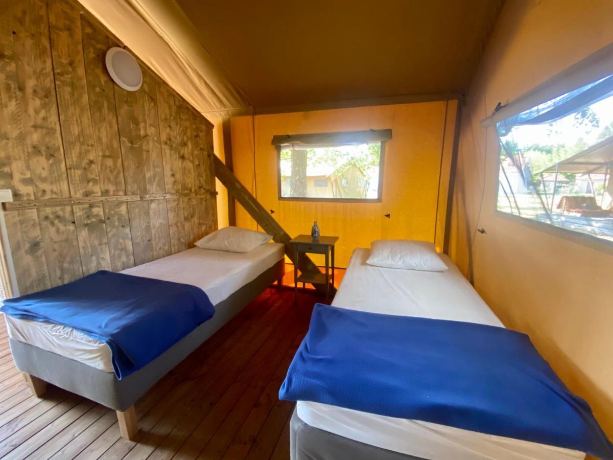 Camping La Kahute - Tente Lodge Au Coeur De La Foret Carcans Kültér fotó