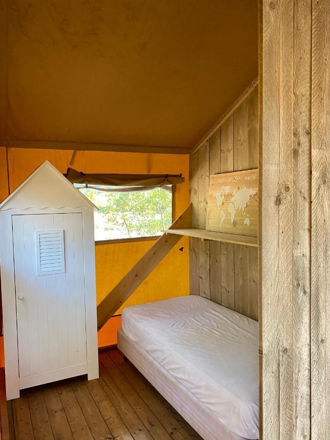 Camping La Kahute - Tente Lodge Au Coeur De La Foret Carcans Kültér fotó