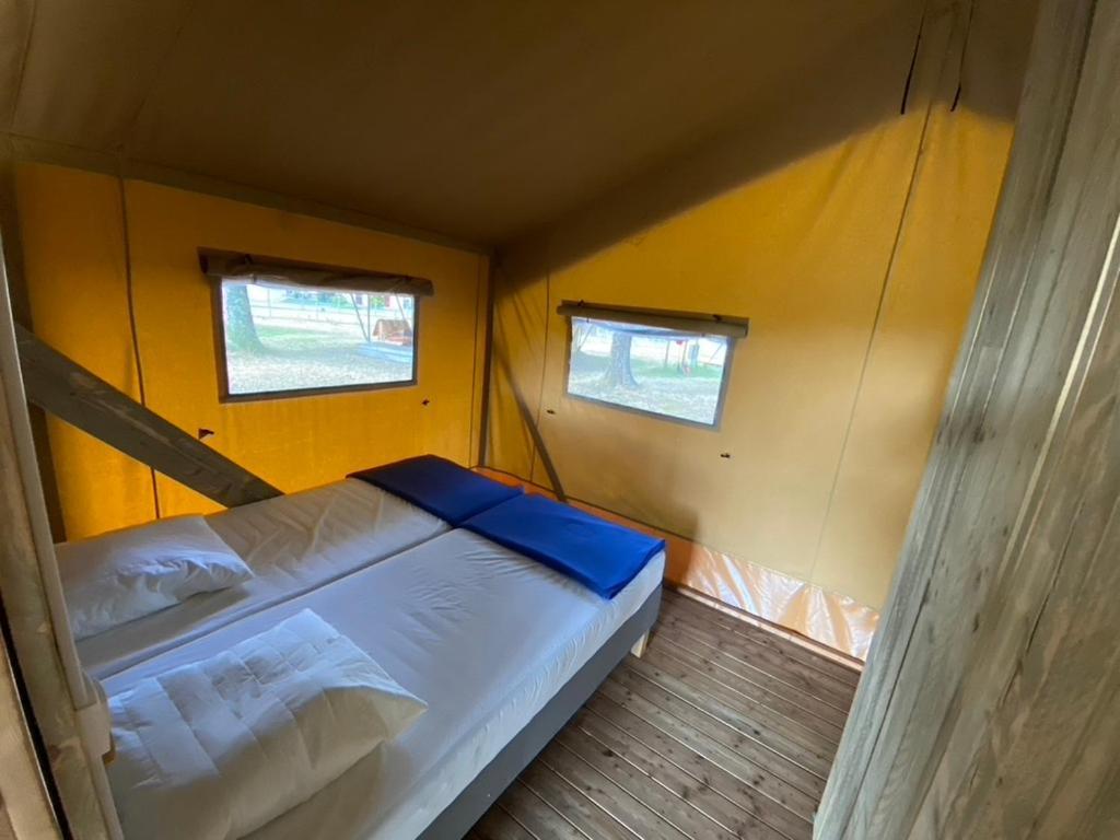 Camping La Kahute - Tente Lodge Au Coeur De La Foret Carcans Kültér fotó