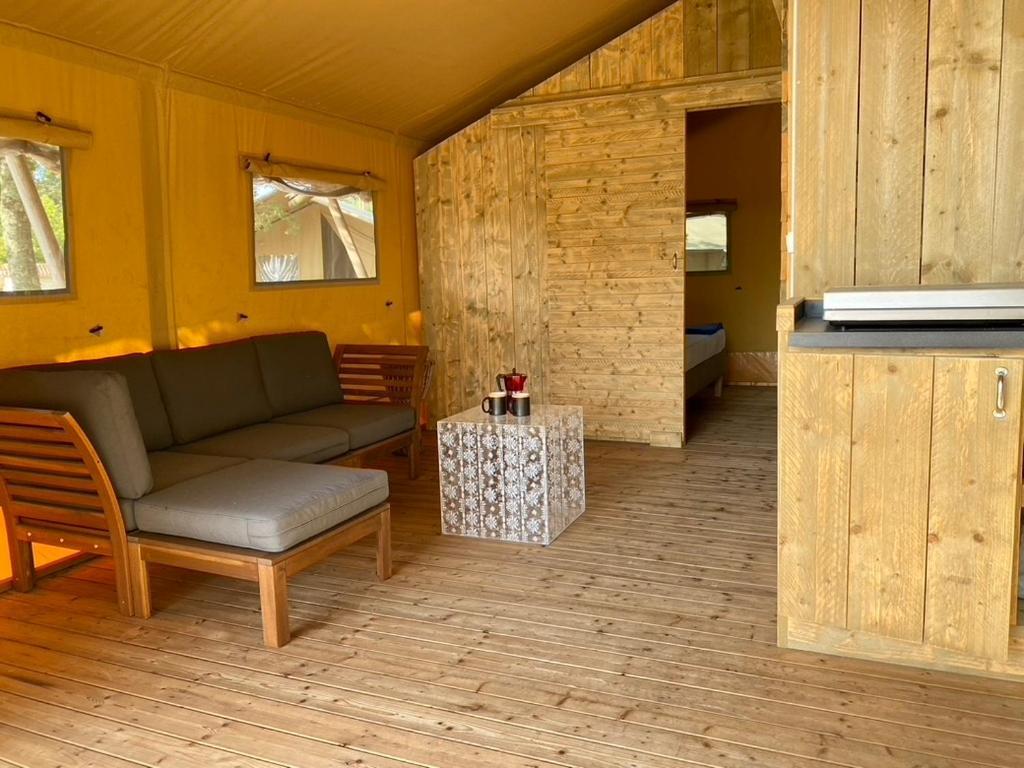Camping La Kahute - Tente Lodge Au Coeur De La Foret Carcans Kültér fotó