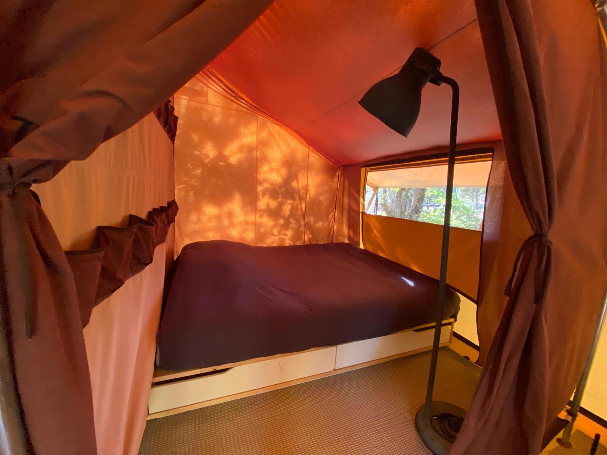 Camping La Kahute - Tente Lodge Au Coeur De La Foret Carcans Kültér fotó